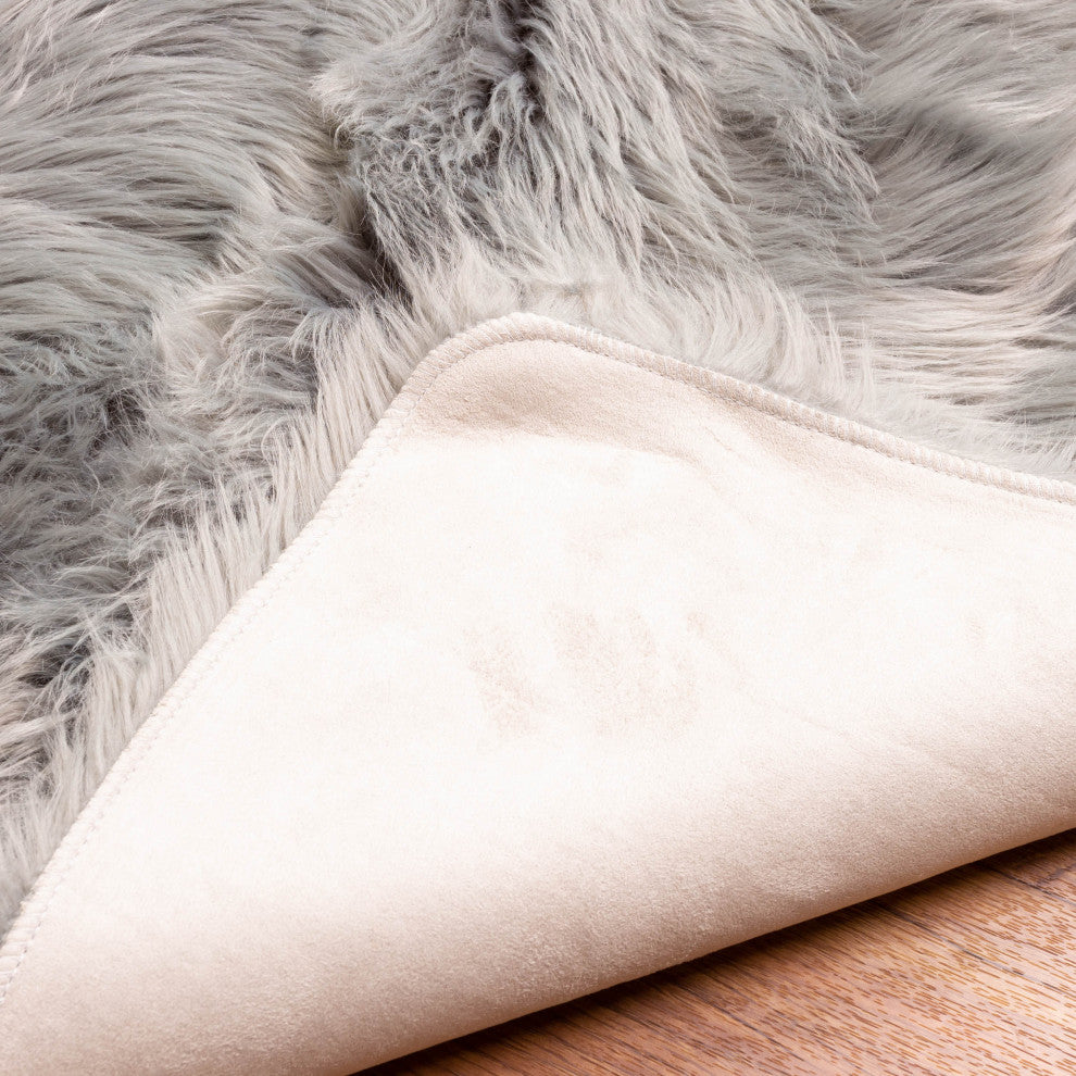 Plush and Soft Faux Sheepskin Fur Shag Area Rug, Gray, 3' X 5'