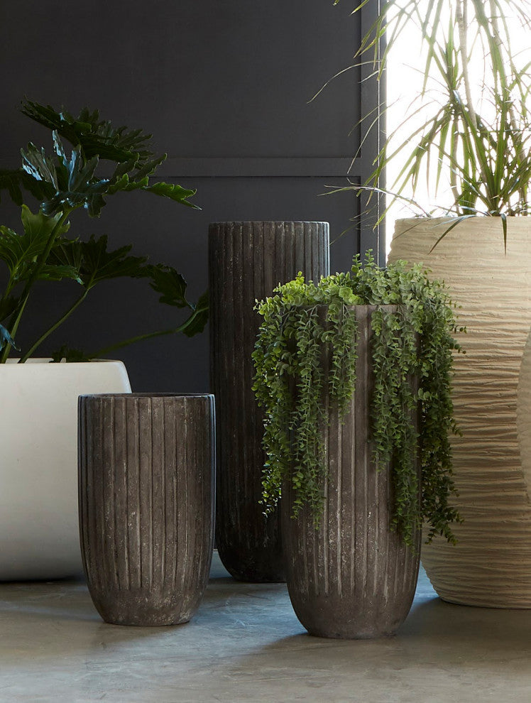 Lourdes Planter, Gray, Medium