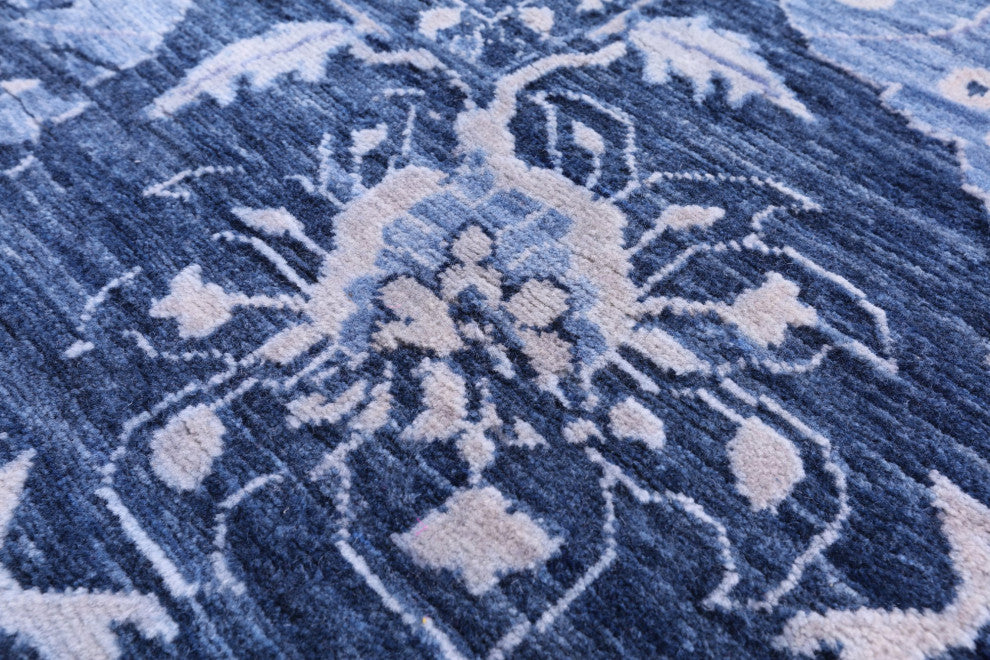7' Square Hand Knotted Modern Wool Rug Q11893