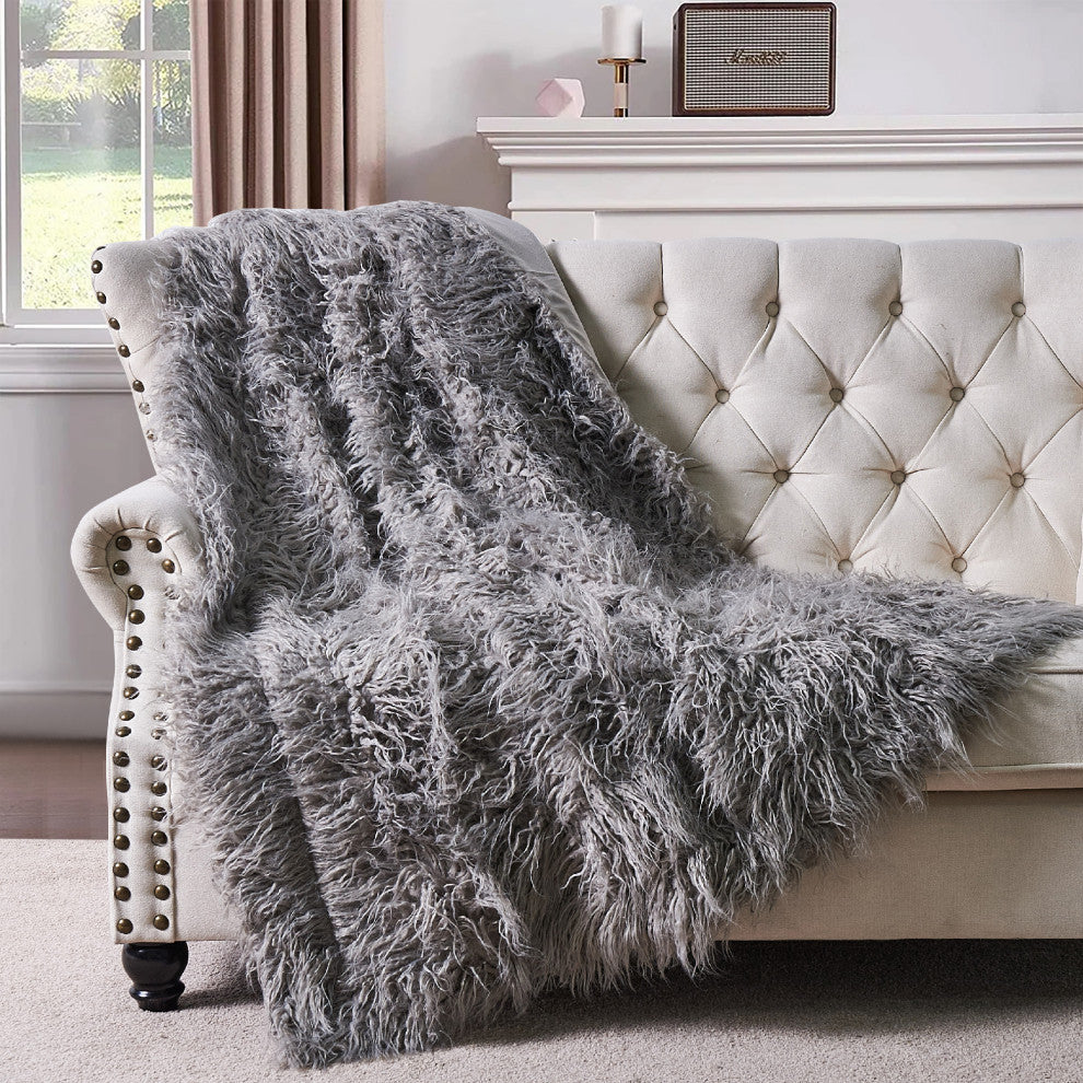 Mongolian Faux Fur Throw, Gray, 50"x60"