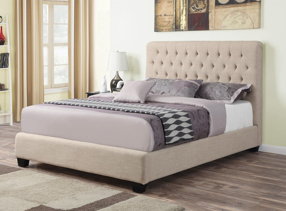 Coaster Chloe Upholstered Bed Queen, Cream 300007Q