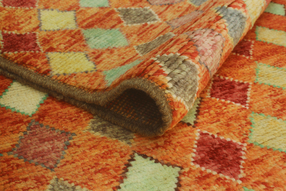 Balochi Shelia Orange/Ivory Rug, 4'0x5'11
