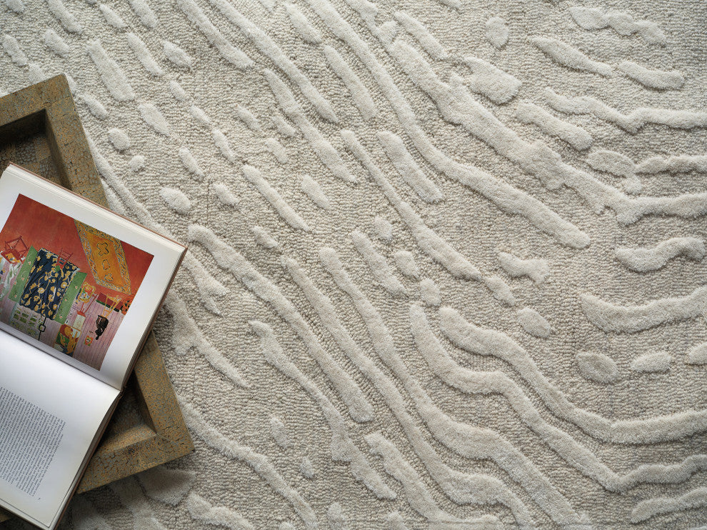 Entro Handmade New Zealand Wool Silver/Ivory Area Rug, 12'x15'