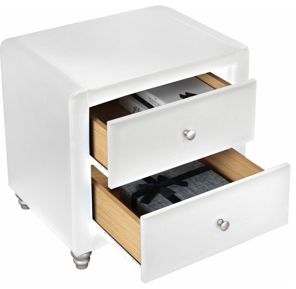 White Platform Queen Bed with Two Nightstands