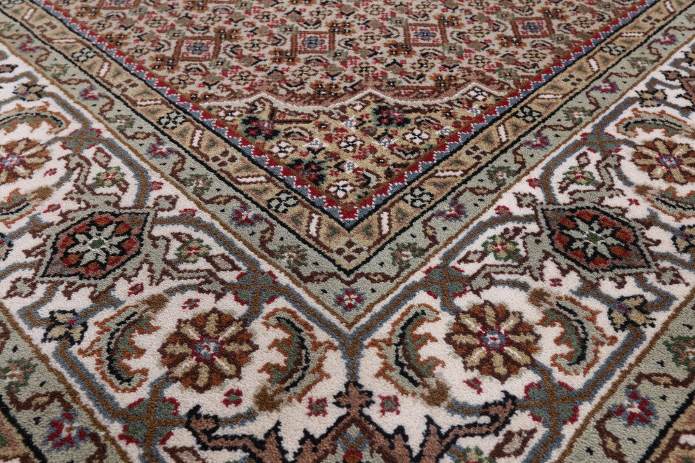Persian Tabriz Hand Knotted Wool and Silk Rug 5' 6" X 7' 10" Q6039