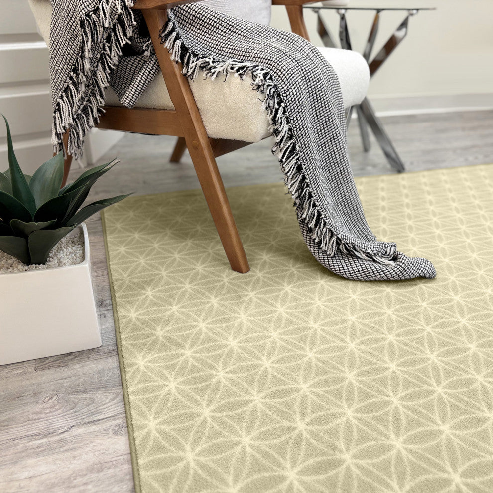 EYELET Soft Tactesse Nylon Area Rug with Anti-Stain Protection, Pistachio, 3'x12'