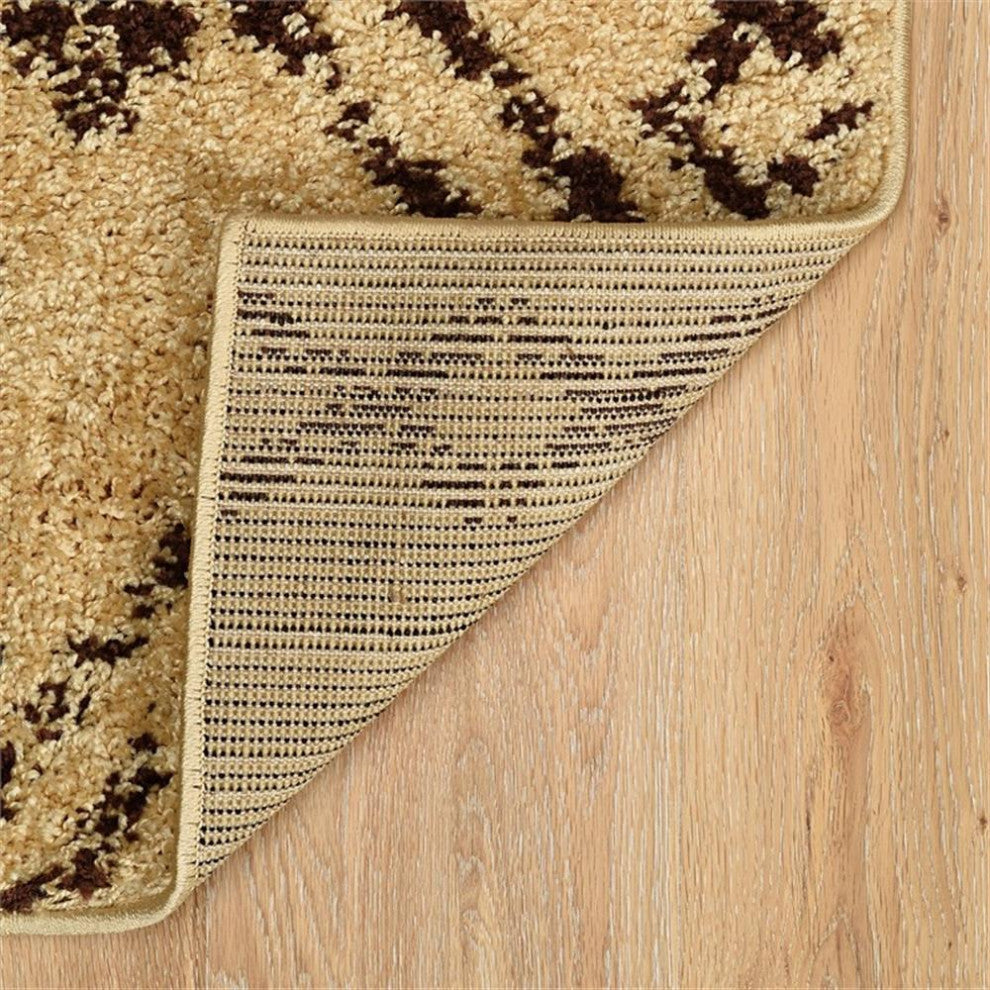 Linon Moroccan Fes Power Loomed Polypropylene 5'x7' Rug in Brown