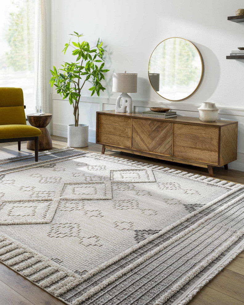 Hauteloom Amaga Area Rug, 5'3"x7' Rectangle