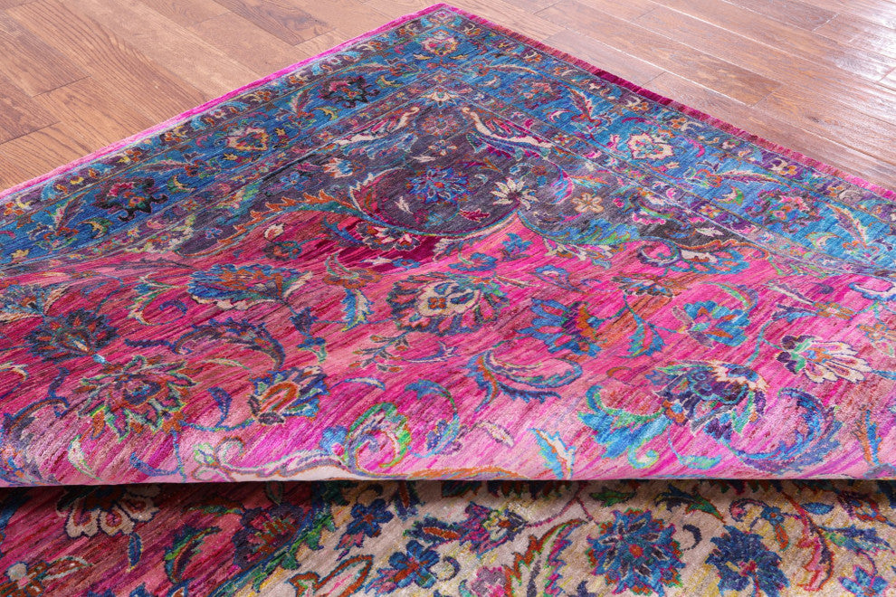 Hand Knotted Persian Silk Rug 7' 10" X 9' 10" Q5953