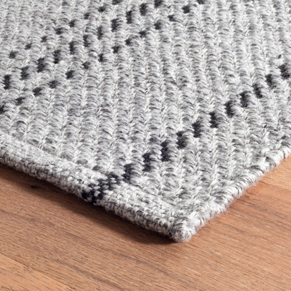 Dash & Albert Melange Stripe Grey/Black Handwoven Indoor/Outdoor Rug, 2' x 3'