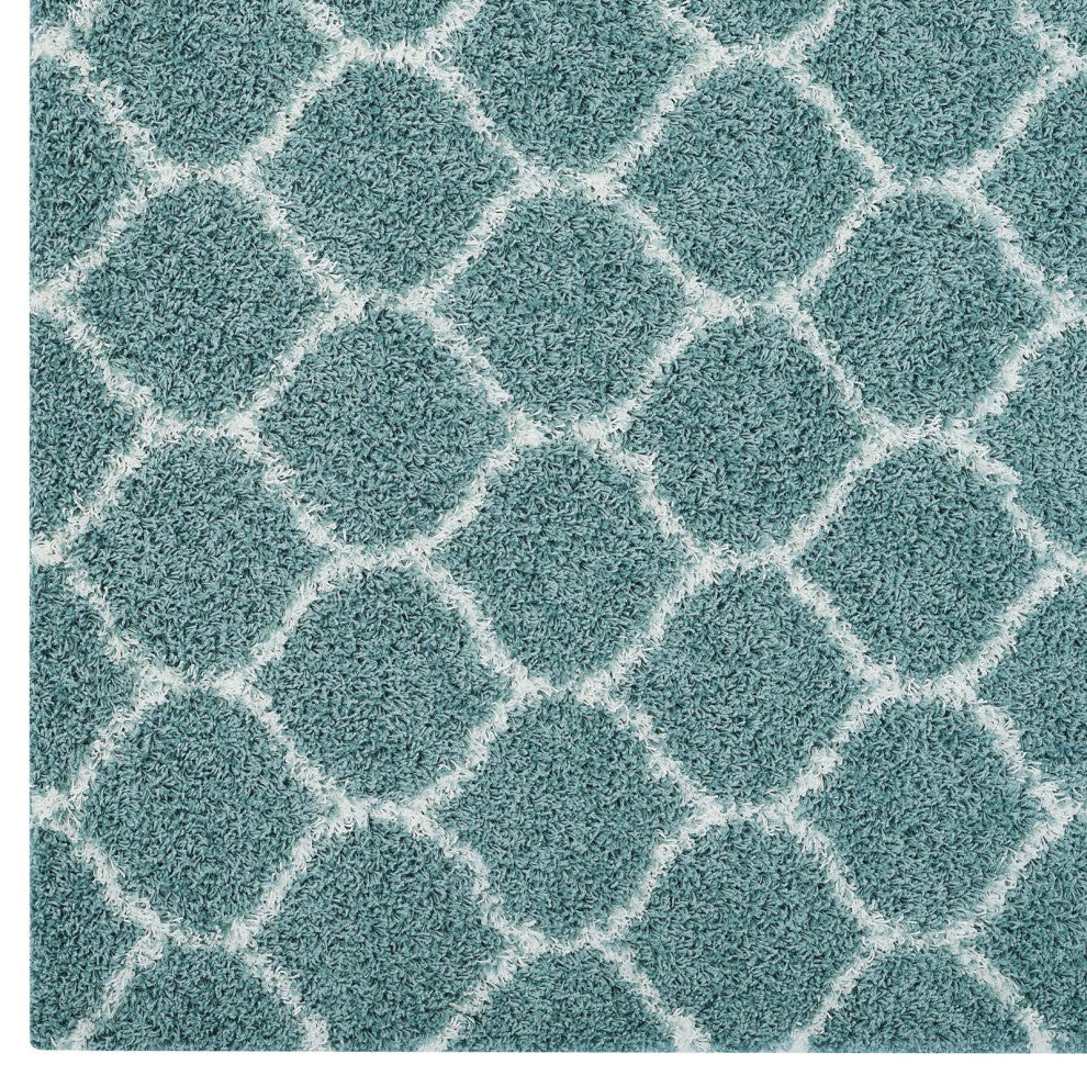 Aqua Blue and Ivory Solvea Moroccan Trellis 8x10 Shag Area Rug
