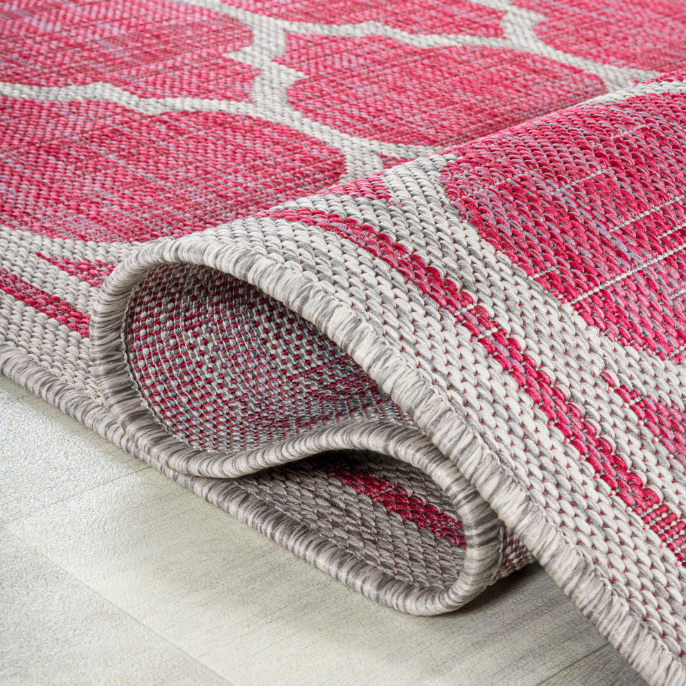 Trebol Moroccan Trellis Textured Weave Indoor/Outdoor, Fuchsia/Light Gray, 5' Square