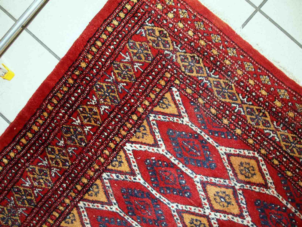 Handmade Vintage Uzbek Bukhara Rug, 3.3'x4.9', 100cmx152cm 1960s