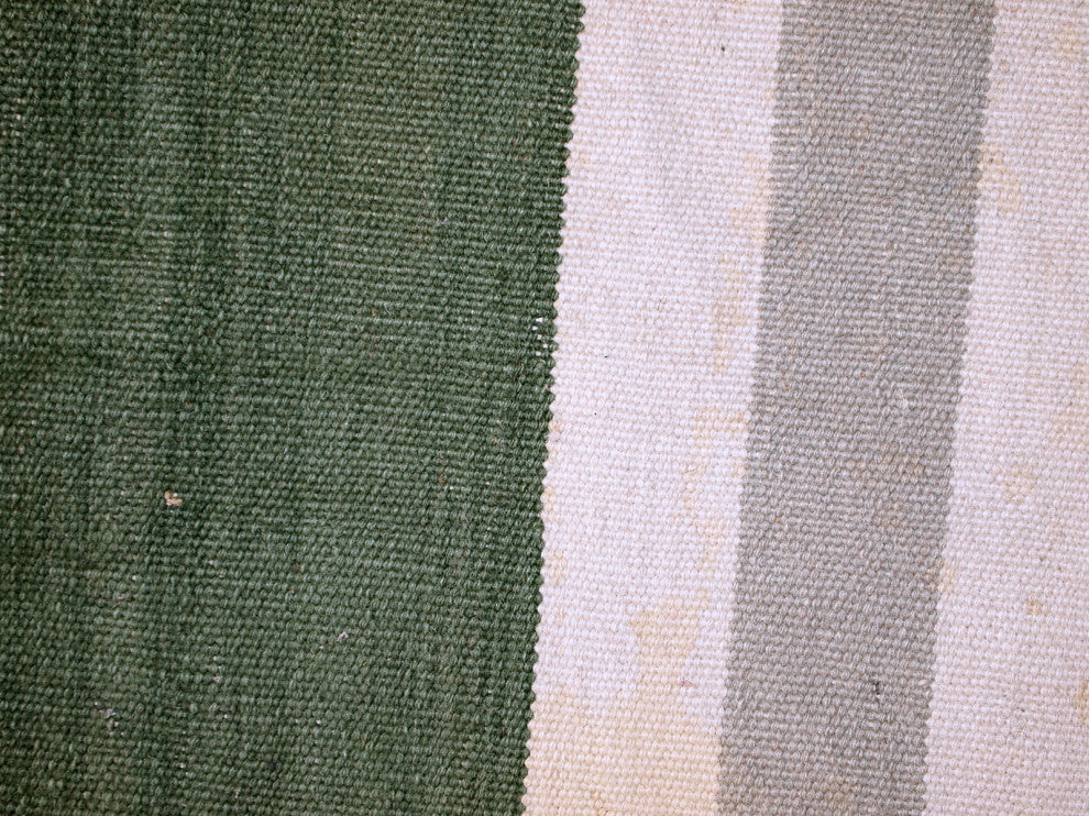 Handmade antique Indian Dhurri kilim 5.4' x 7.8' (167cm x 238cm) 1930s