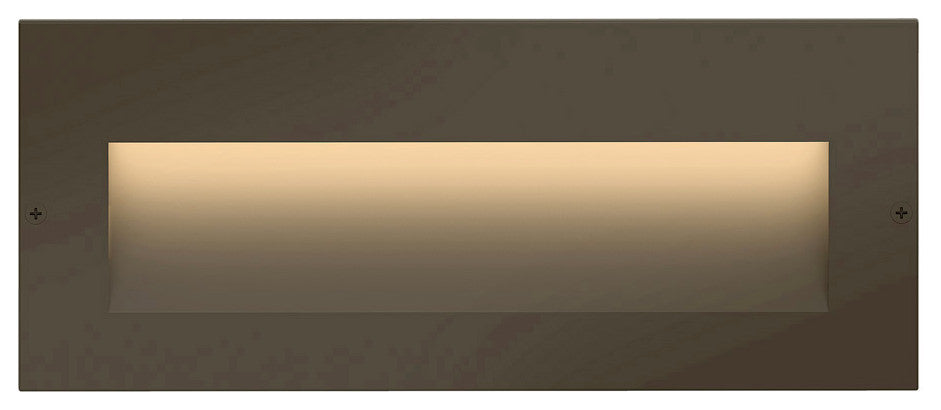 Hinkley Taper Landscape Light, Bronze, Wide Horizontal Step Light