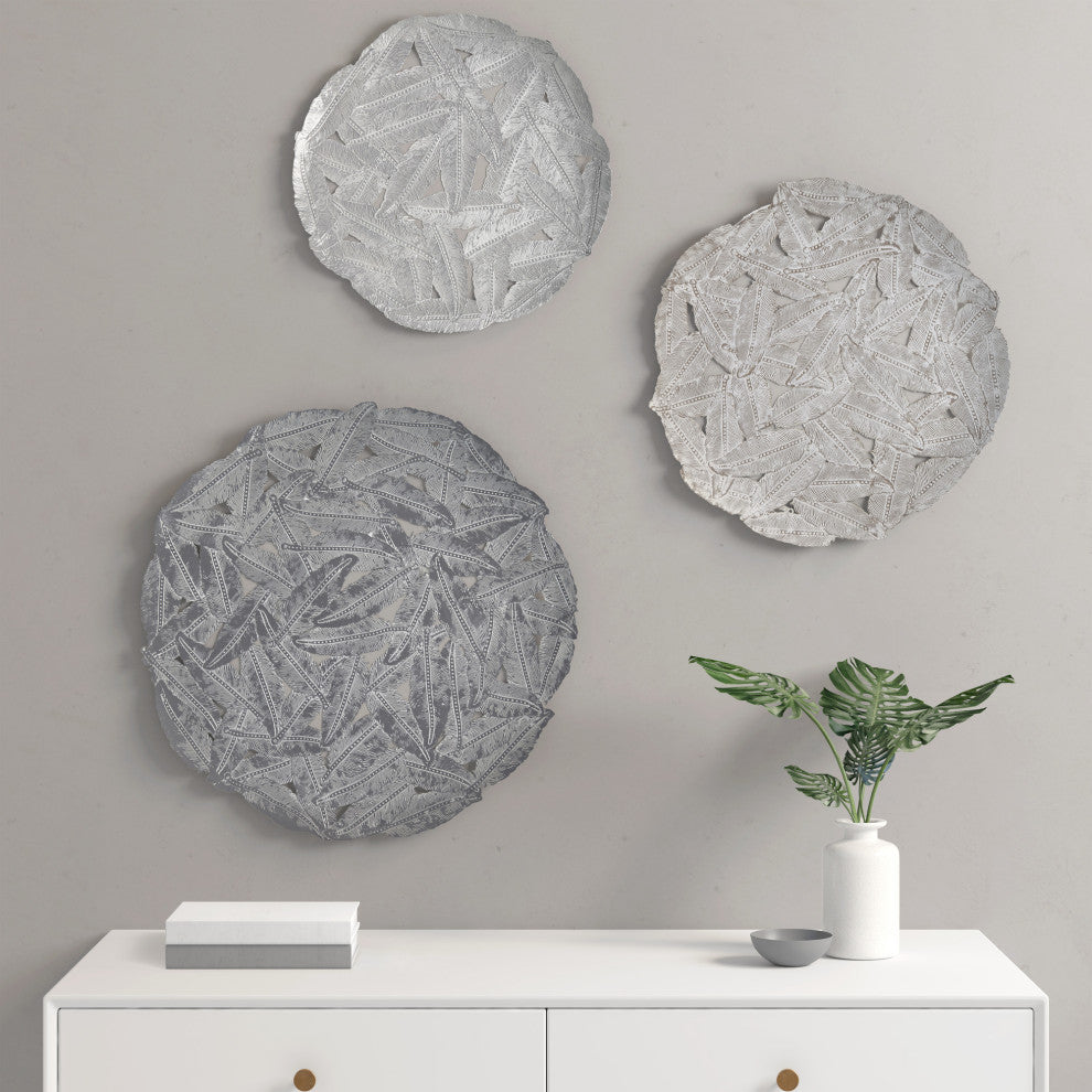 Madison Park Rossi Textured Feather 3-piece Metal Disc Wall Decor Set, Grey