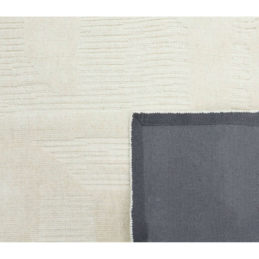 Savanna Zola Area Rug, Ivory, 8'x10'