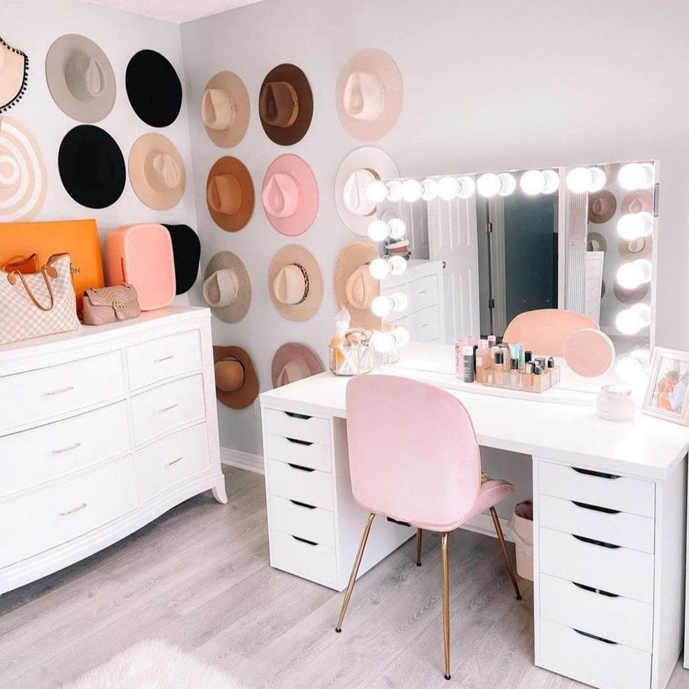 Hollywood Premiere Pro Vanity Mirror, Black, Non-Bluetooth