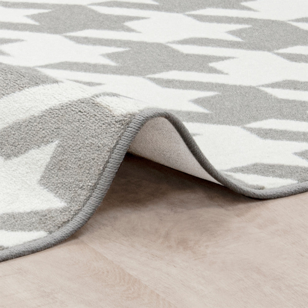 Joy Carpets Impressions Windsor Area Rug, Morning Fog, 5'4"x7'8"