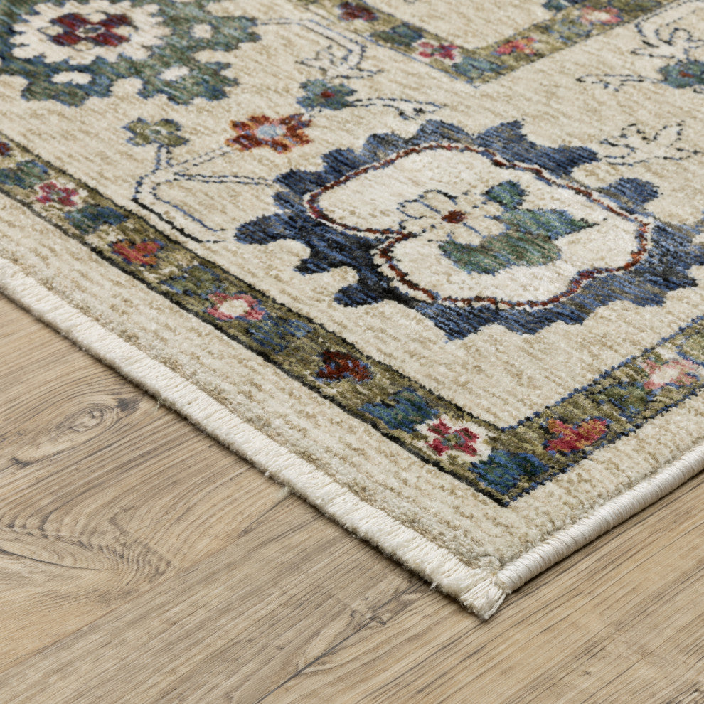 Oriental Weavers Hastings HA01W Floral Rug, Ivory, 3'10"x5'5"