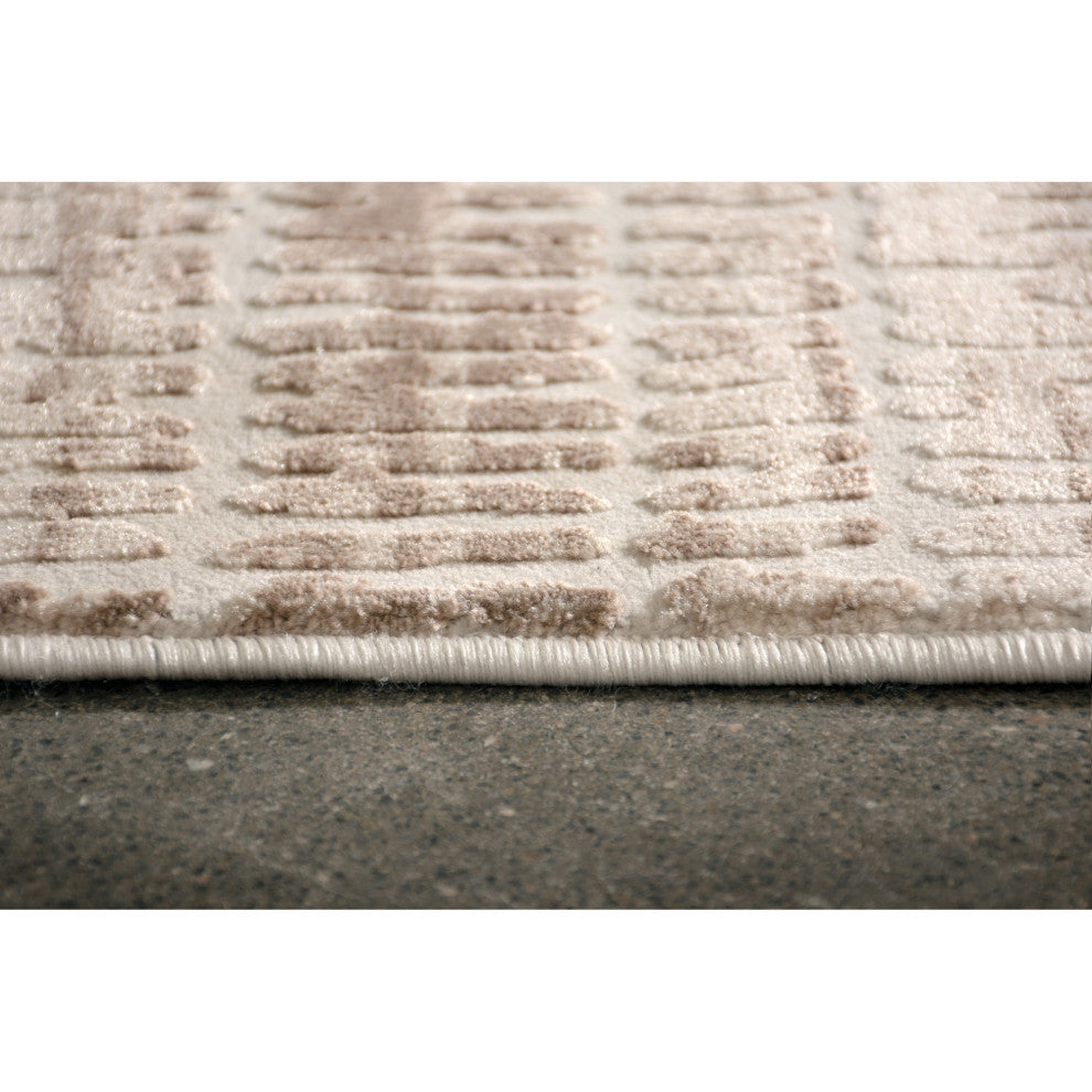 Ariella 2'6" X 10 Ft Power Loomeded Indoor Rug