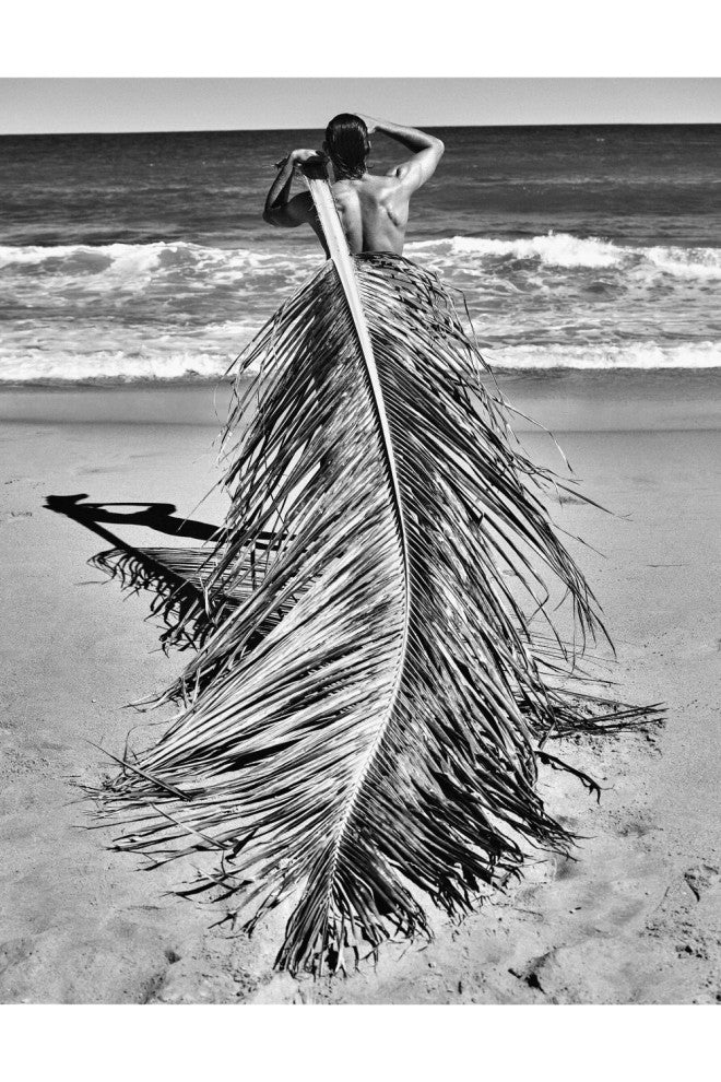 Monochromatic Modern Portrait | Eichholtz Philippe Vogelenzang-Salvador
