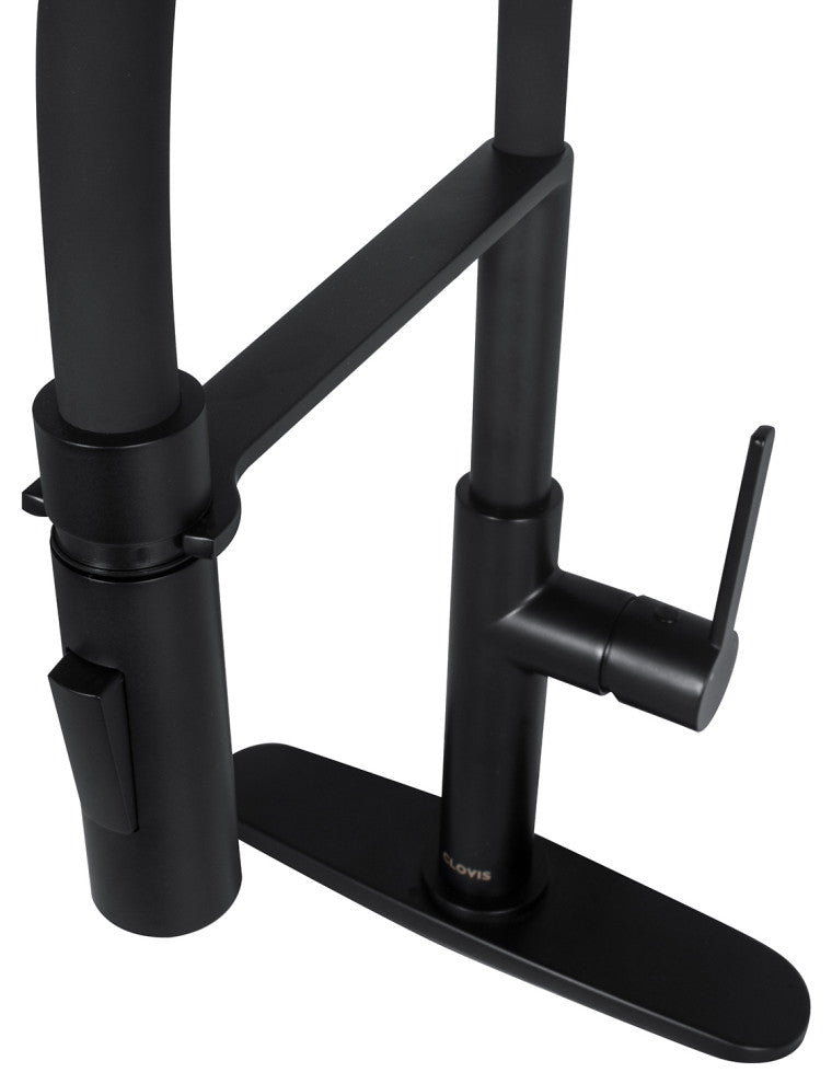 Single Handle Deck Mounted High Arc Pull Out  Kitchen Faucet