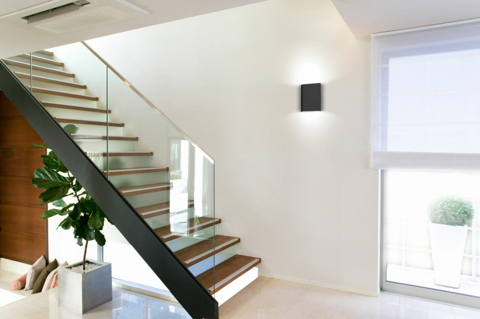 Lux, Bi-Directional Wall Sconce, 120V, Black