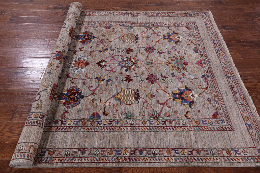 5' 7" X 7' 9" Hand-Knotted Persian Tabriz Wool Rug Q9889