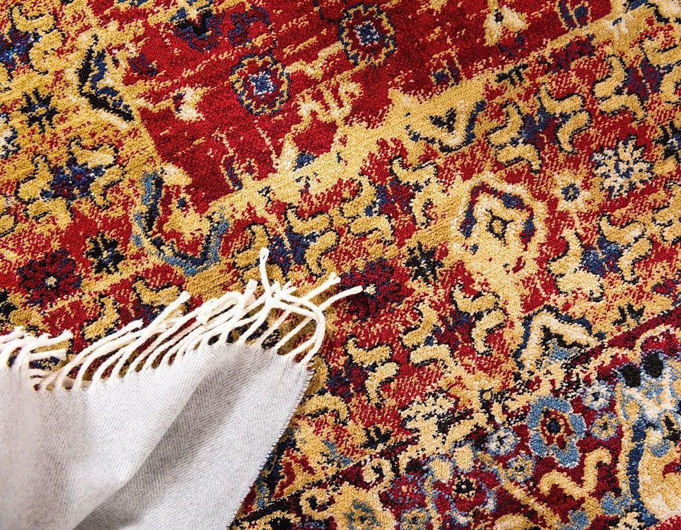 Traditional Regal 5' Round Garnet Area Rug