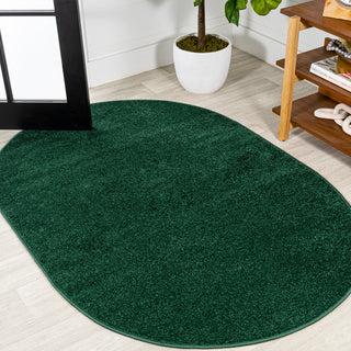 Haze Solid Low-Pile Runner Rug, Emerald, 4 X 6 Oval