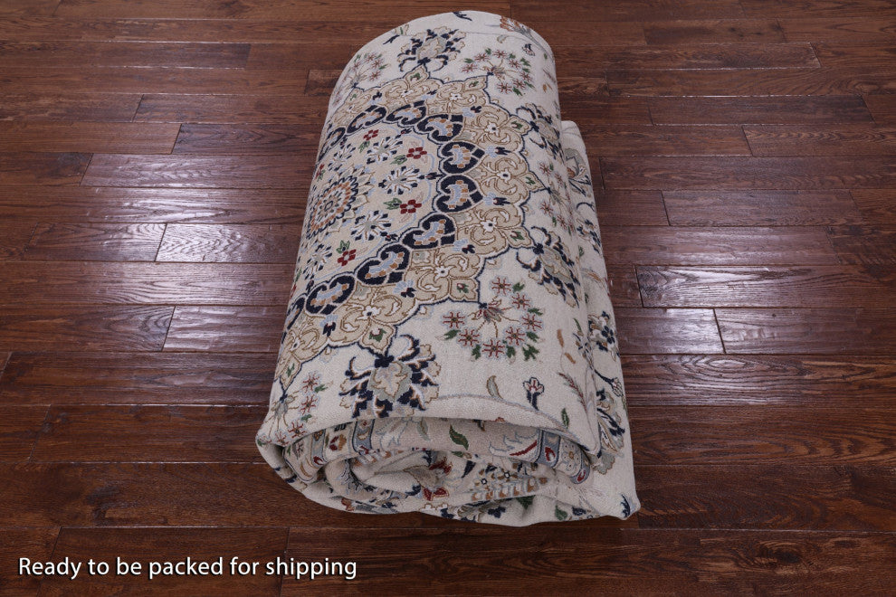 9' 8" X 14' 4" Persian Nain Wool & Silk Handmade Rug - Q13788