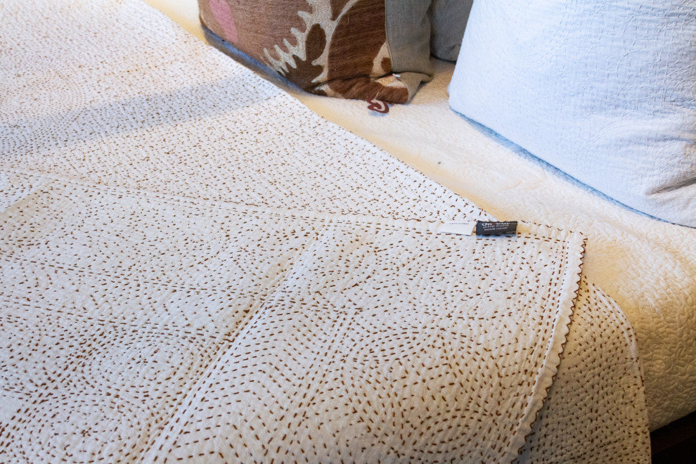 Alvi Filanan Embroidered Bed Cover