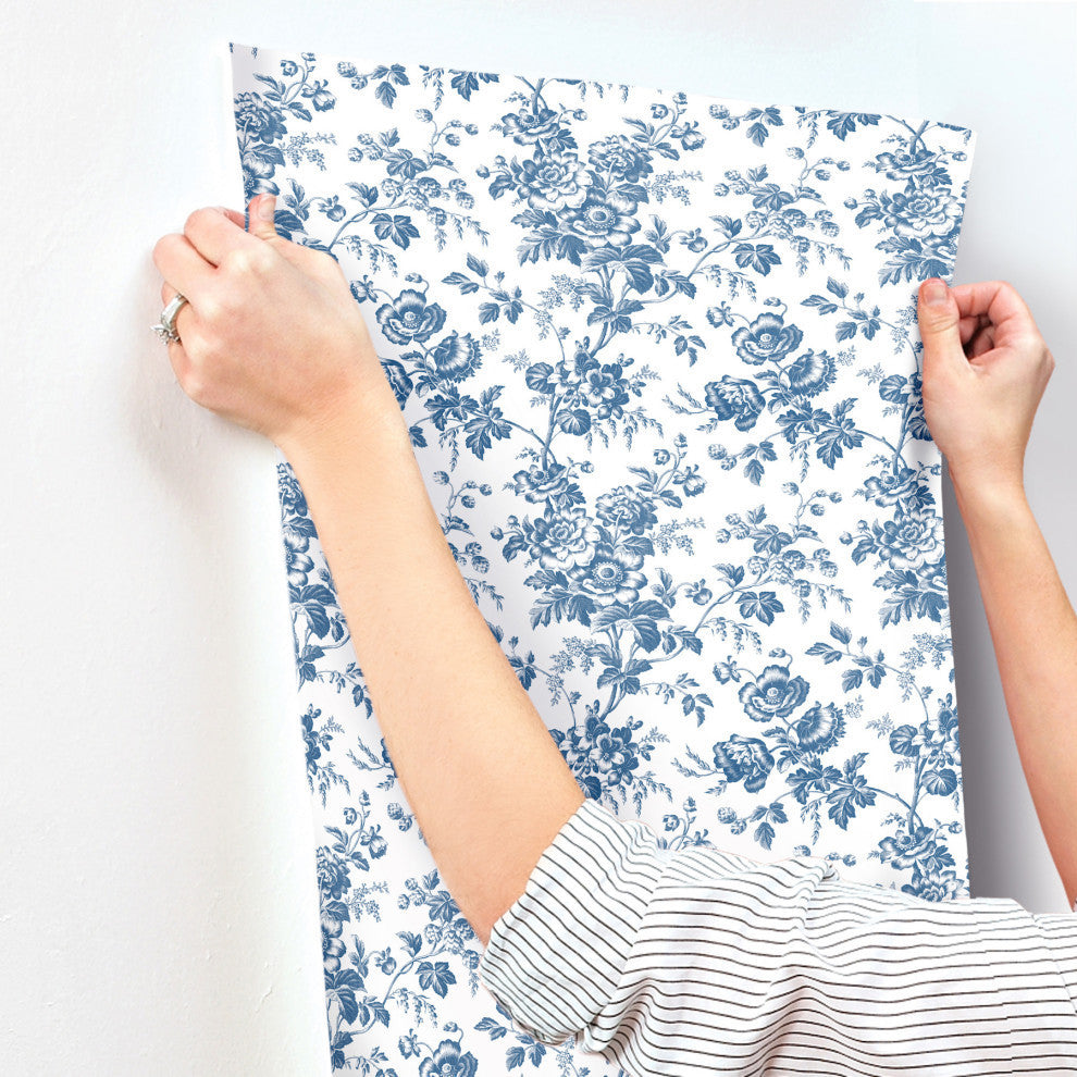 Anemone Toile Navy Wallpaper