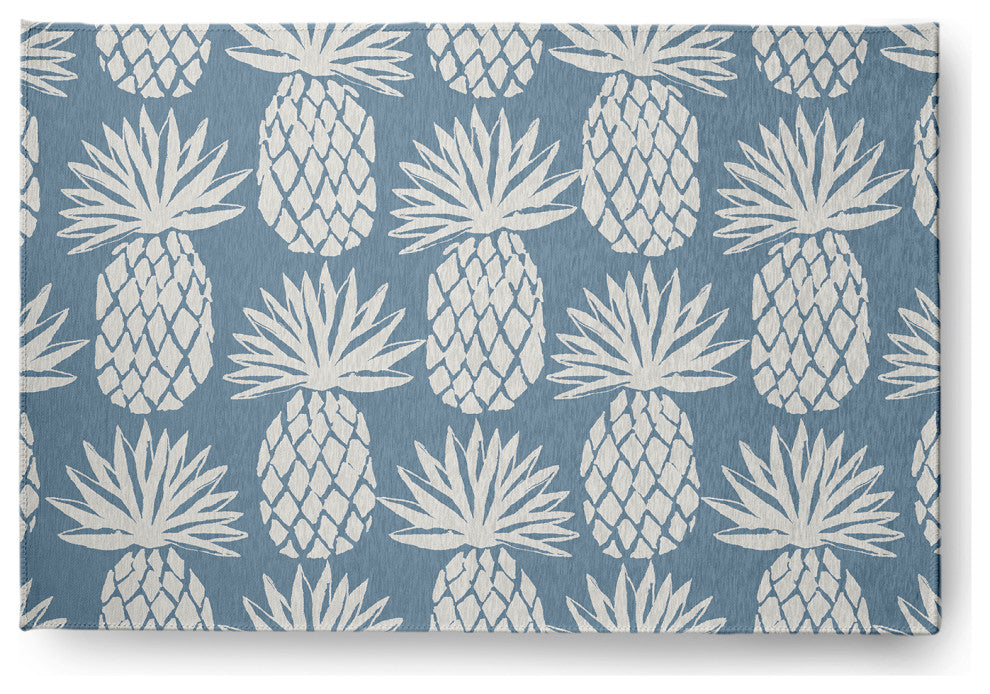 4' x 6' Pineapple Pattern Indoor/Outdoor Rug, Dusty Smoke