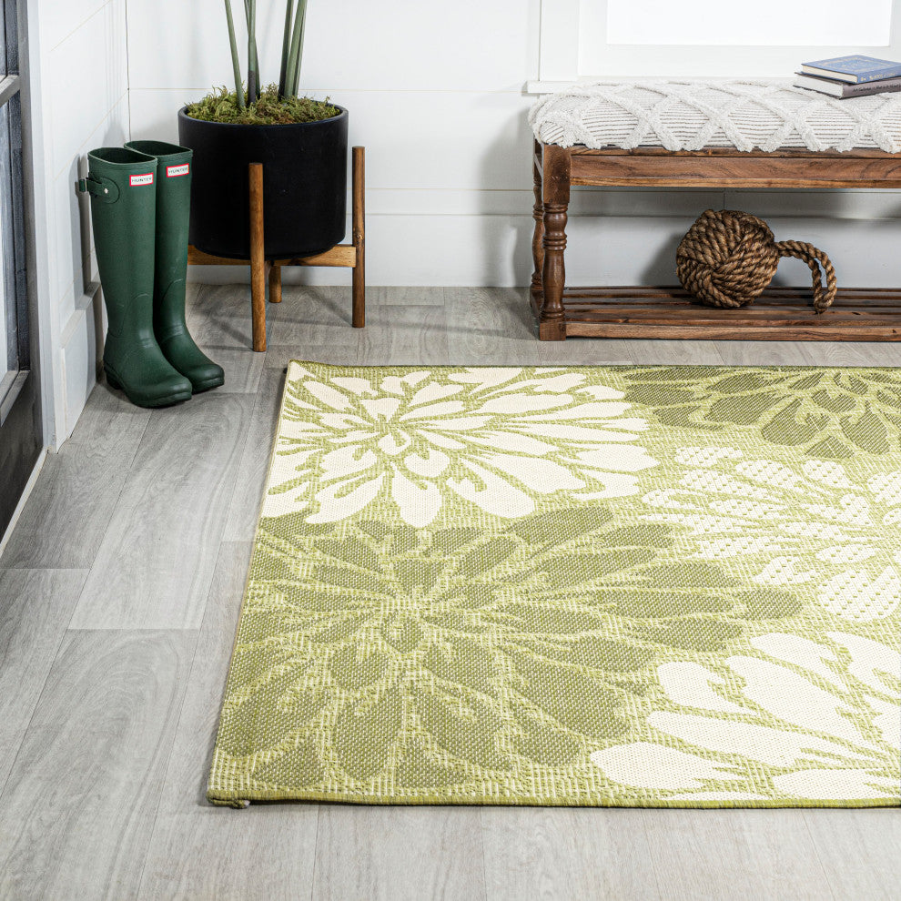 Zinnia Modern Floral Textured Weave Indoor/Outdoor, Green/Cream, 5x8