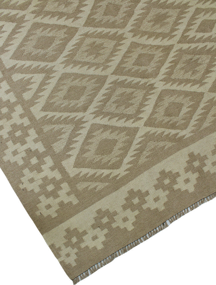 Winchester Kilim Ziyba Ivory Rug, 4'10x7'4