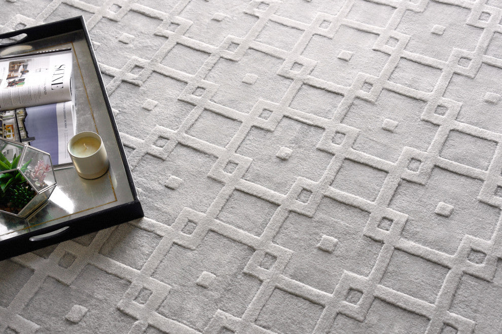 Camora Modern Handloomed Silky Nylon Light Silver Area Rug, 12'x15'