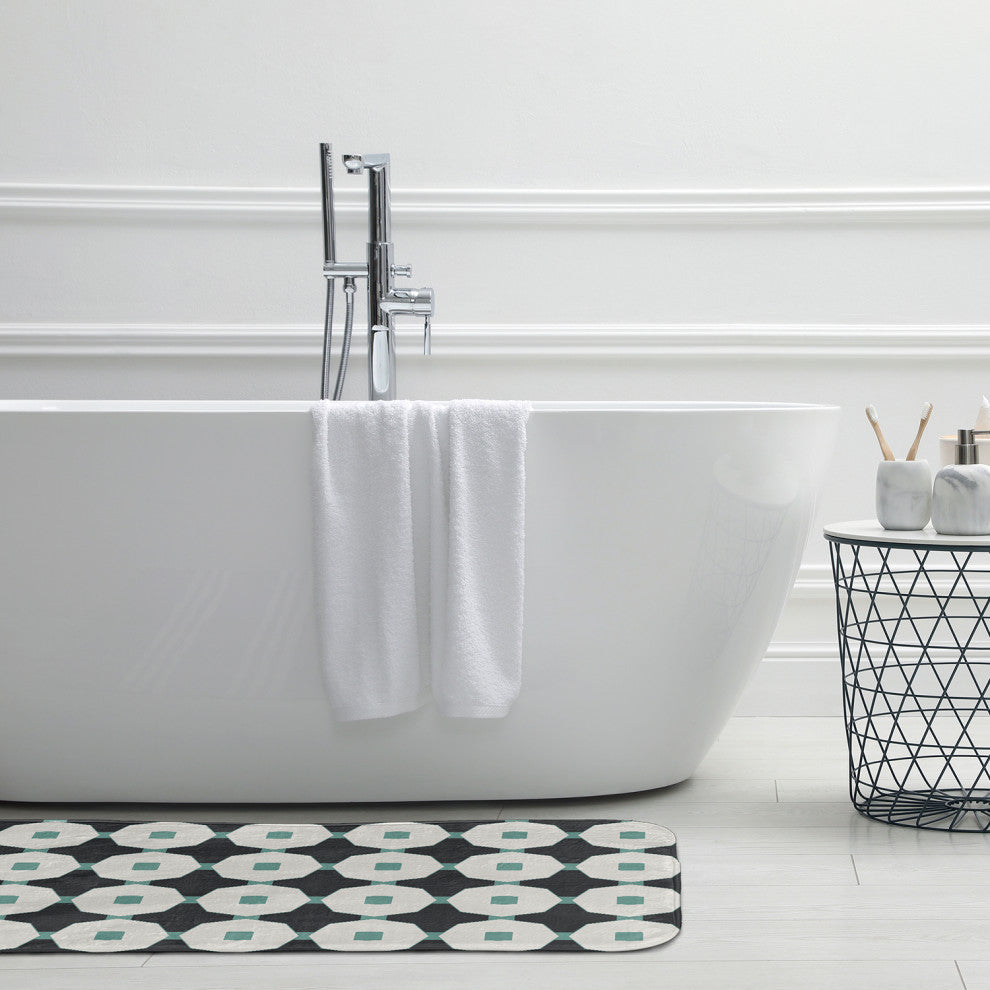 24" x 17" Button Up Bathmat, Pepper