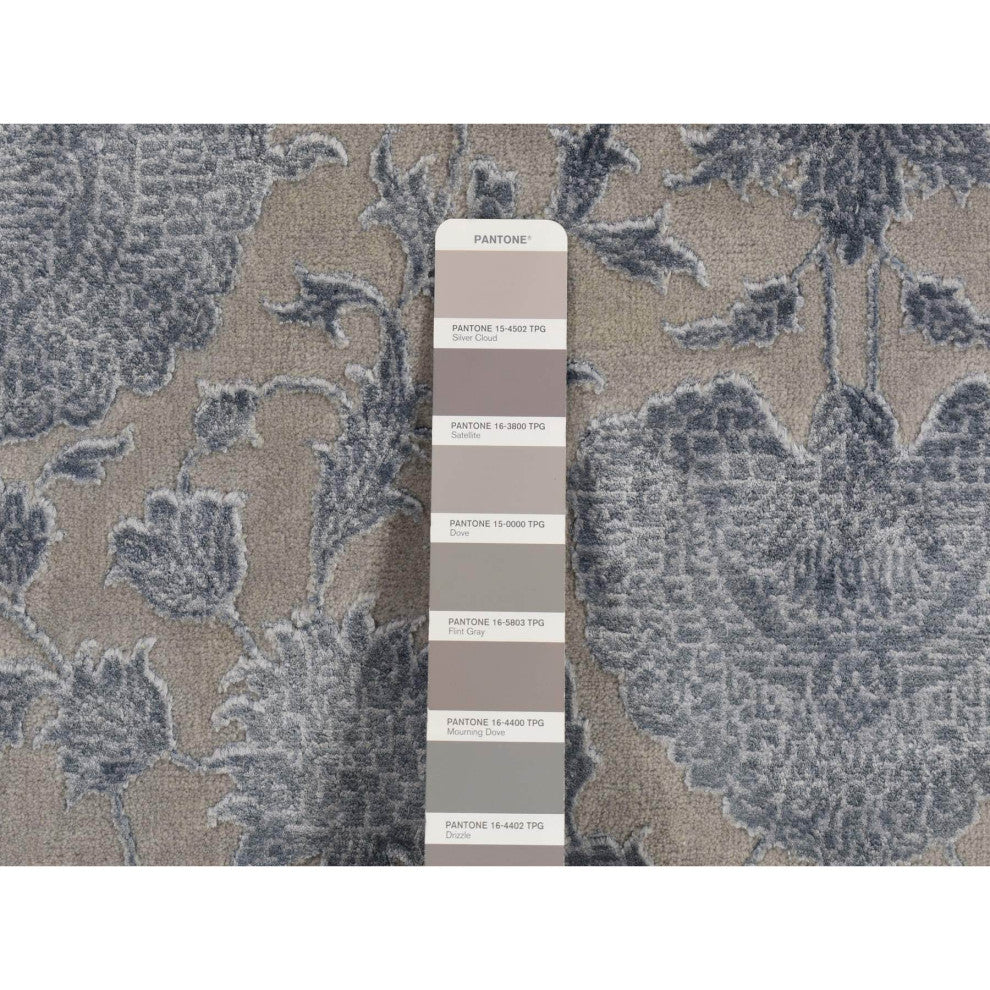 Silk Gray Kashan 250 KPSI Half Wool Half Silk Hand Knotted Rug 5'7"x7'10"