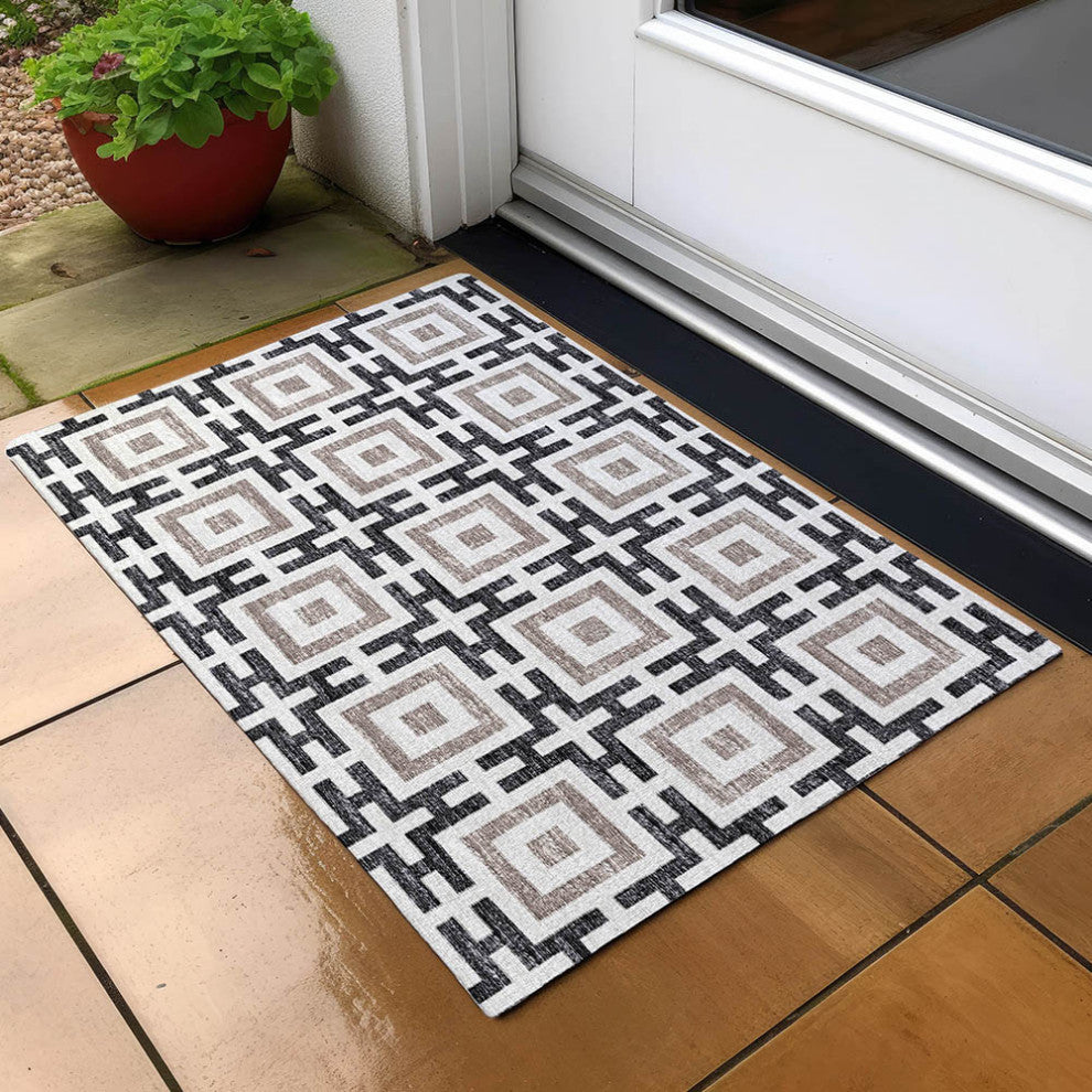 Indoor/Outdoor Marlo MO1 Black Machine Washable 1'8" x 2'6" Rug