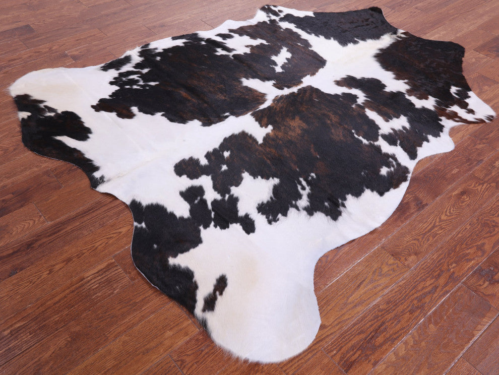 6' 9" X 5' 10" Natural Cowhide Rug C1900