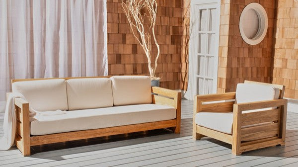 Safavieh Guadeloupe Indoor-Outdoor Brazilian Teak Sofa
