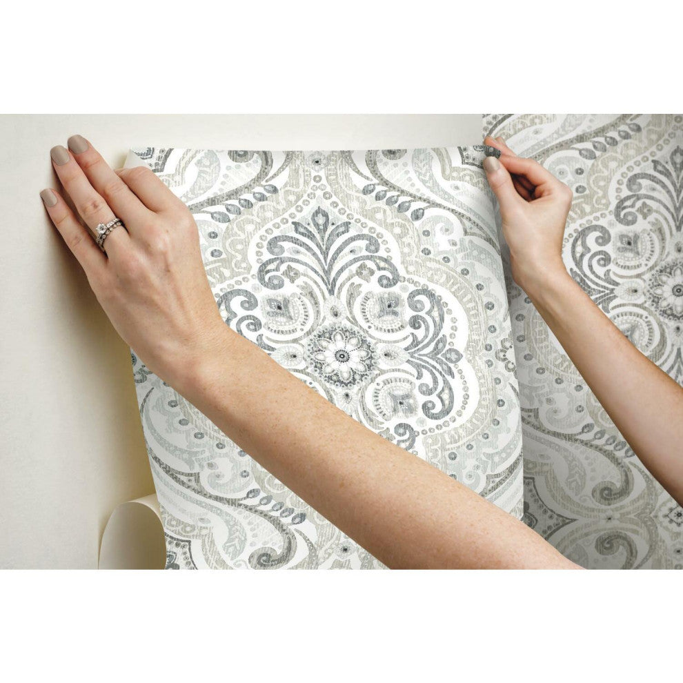 Bohemian Damask Peel & Stick Wallpaper