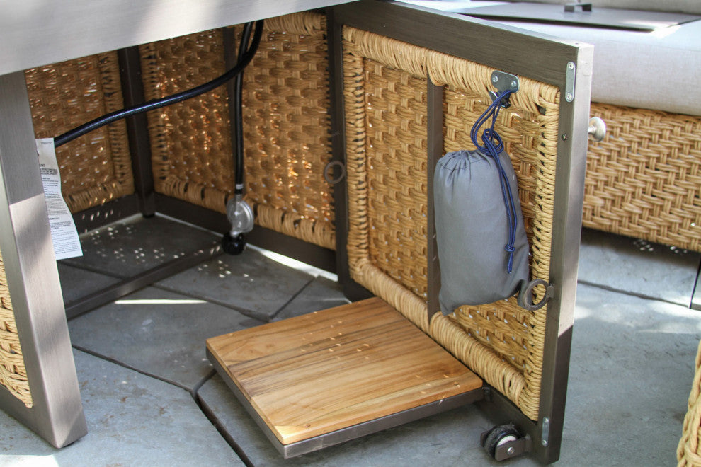 Square Natural-Toned Wicker Fire Pit