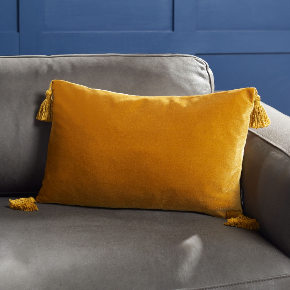 Safavieh Amberlin Pillow, Mustard