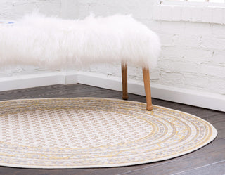 Unique Loom Beige Allover Williamsburg 5' Round Rug