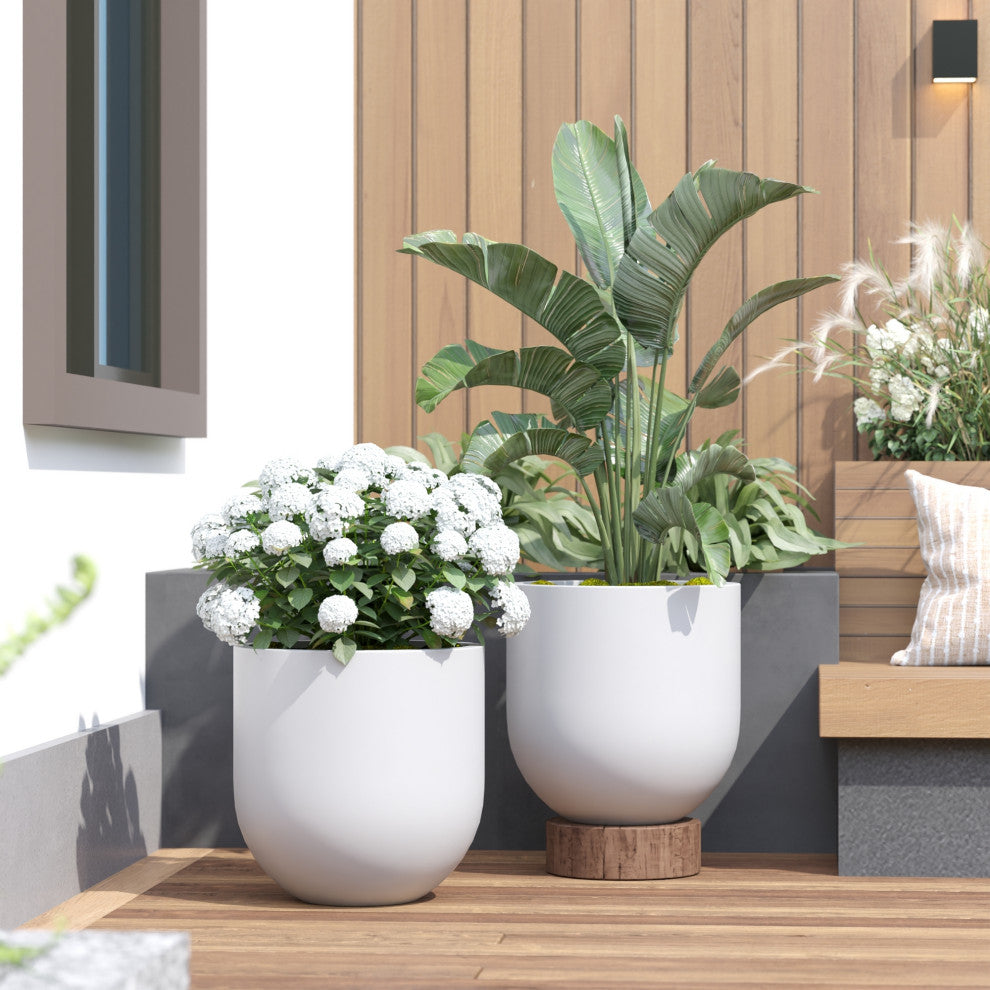 DTY Signature Mount Antero 1-piece Fiberstone Bullet Planter, White, Medium