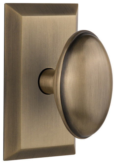 Studio Plate Passage Homestead Door Knob, Antique Brass