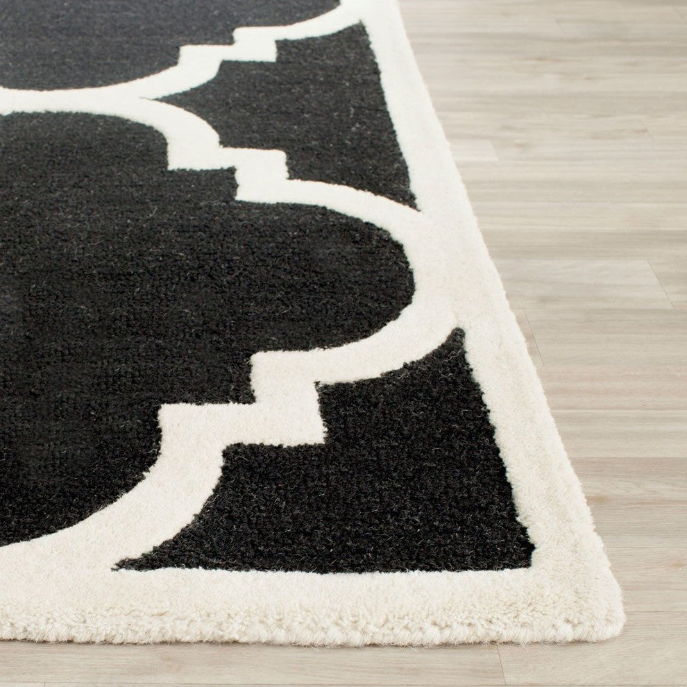Safavieh Cambridge CAM140E 8' Square Black Rug
